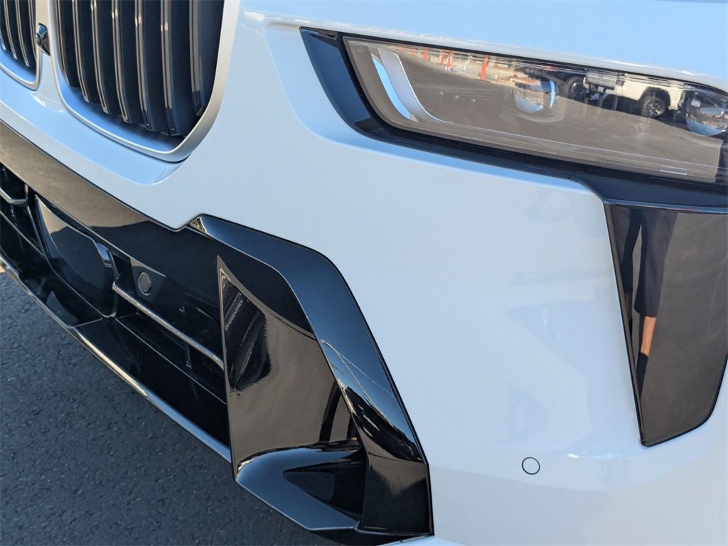 New 2026 BMW X7 M60i image 21