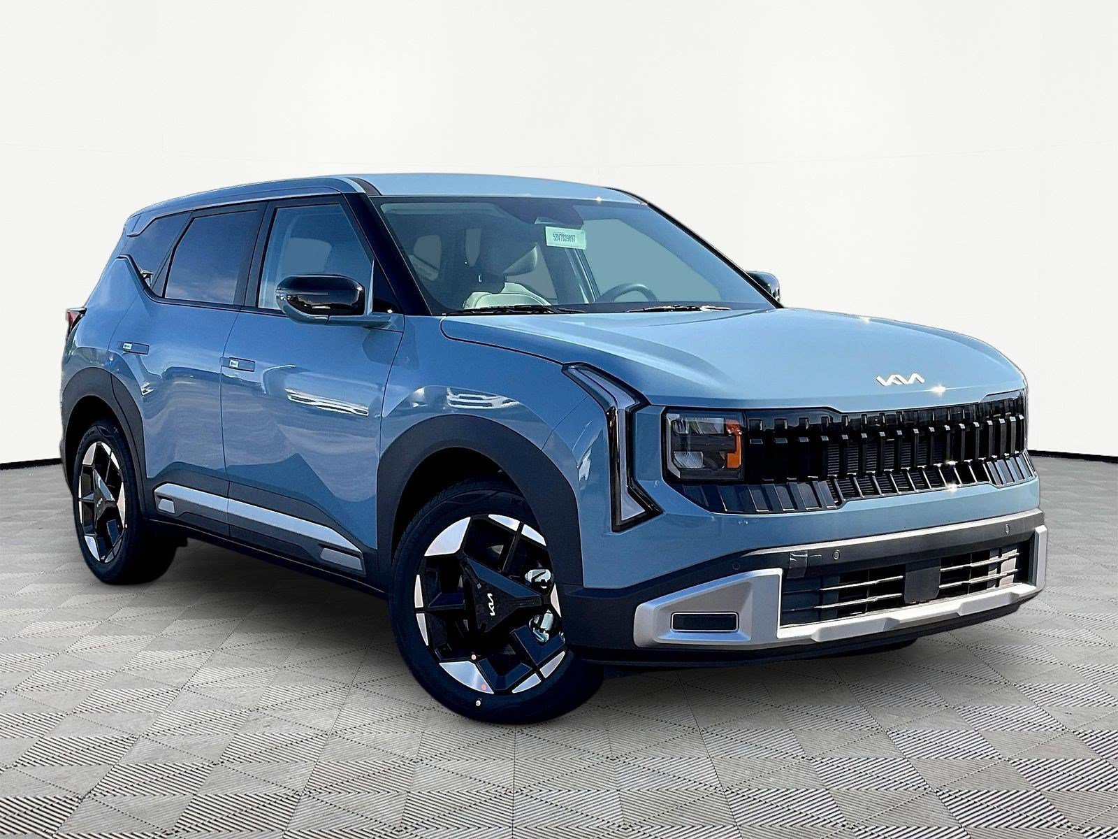 New 2027 Kia Seltos EX FWD image 3