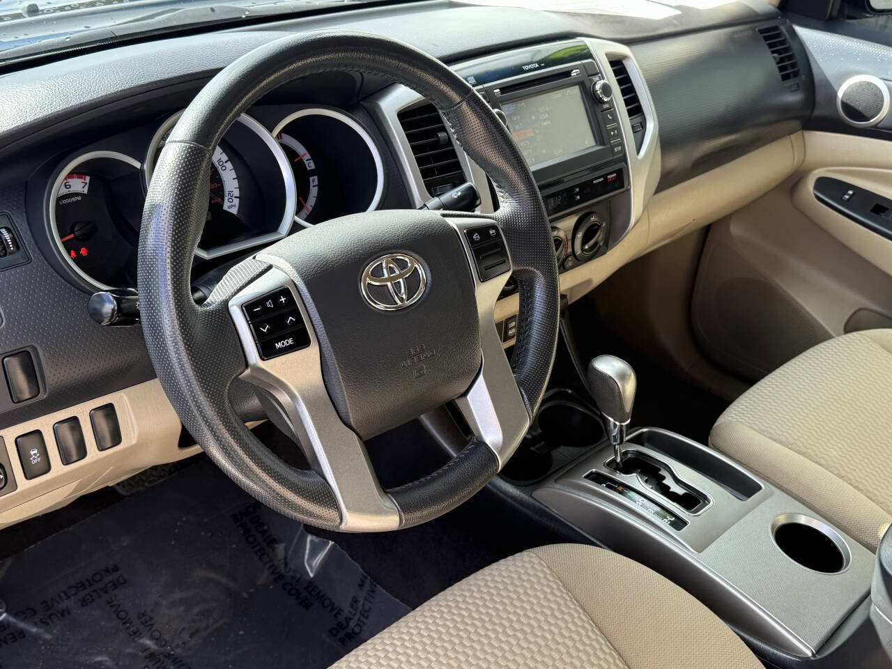 Used 2013 Toyota Tacoma PreRunner w/ SR5 Pkg image 10