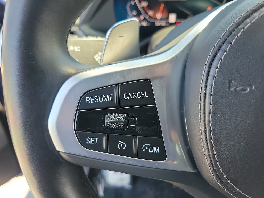 Used 2023 BMW X6 M50i w/ Executive Package AWD/4WD image 26