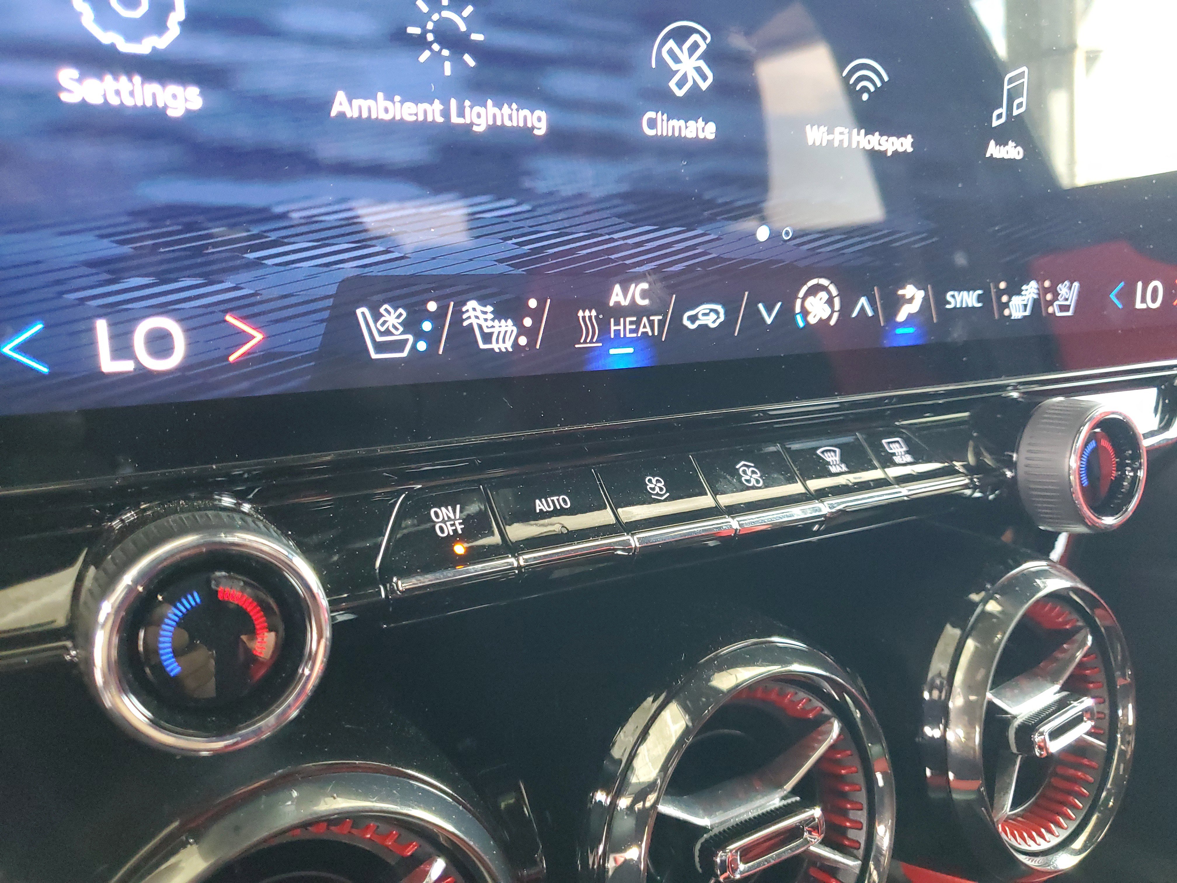Used 2024 Chevrolet Blazer EV RS AWD/4WD image 27