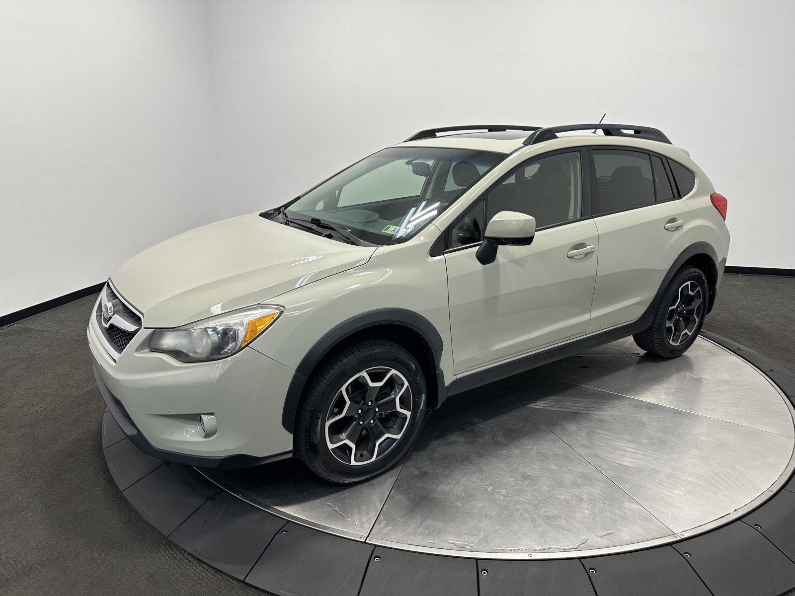 Used 2014 Subaru Crosstrek 2.0i Premium w/ Moonroof Package AWD/4WD image 4