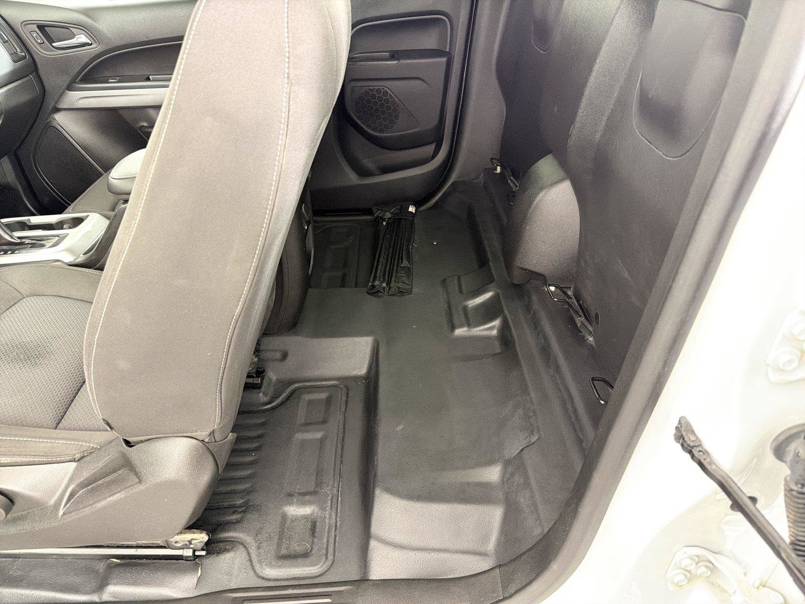 Certified 2022 Chevrolet Colorado LT w/ Fleet Safety Package RWD image 17