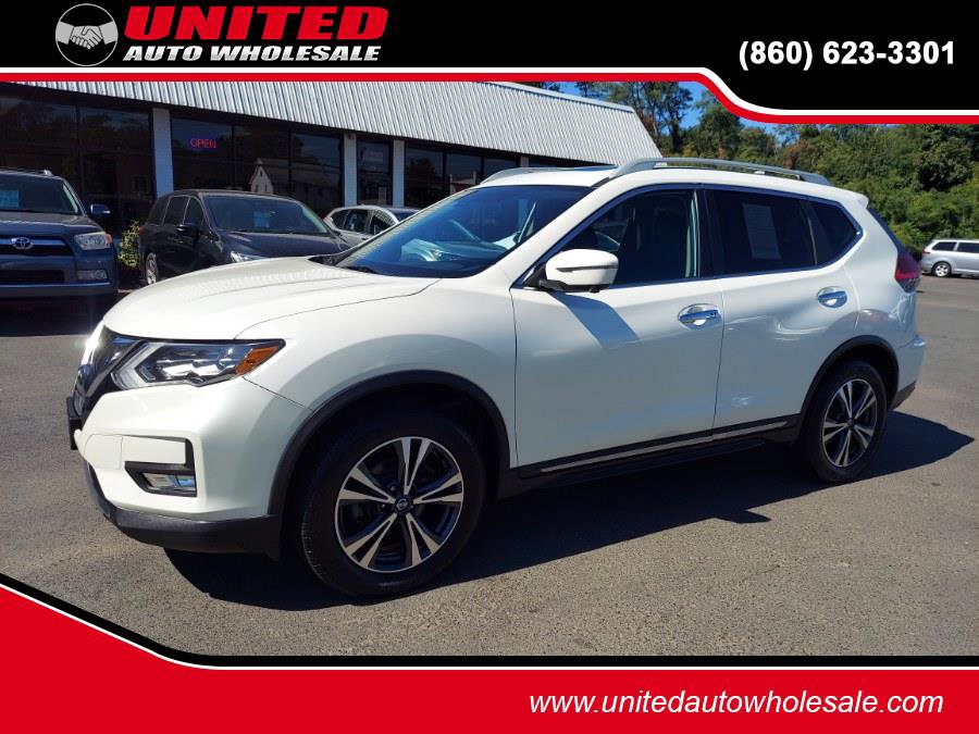 Used 2017 Nissan Rogue SL w/ SL Premium Package