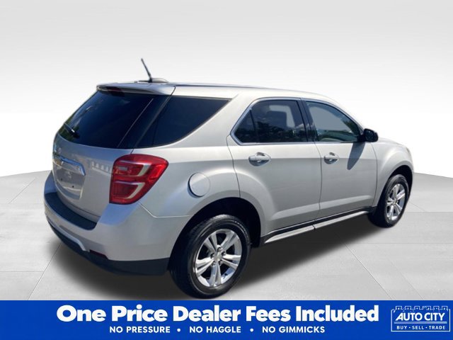 Used 2017 Chevrolet Equinox LS FWD image 3