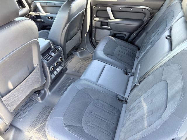 Used 2024 Land Rover Defender 110 Carpathian Edition image 25