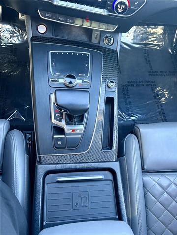 Used 2020 Audi SQ5 Premium Plus w/ Premium Plus Package AWD/4WD image 12