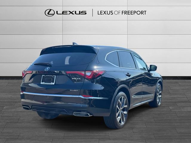 Used 2023 Acura MDX SH-AWD w/ Technology Package image 4