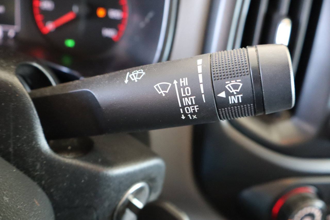 Used 2016 GMC Canyon 2WD Crew Cab w/ Convenience Package image 25