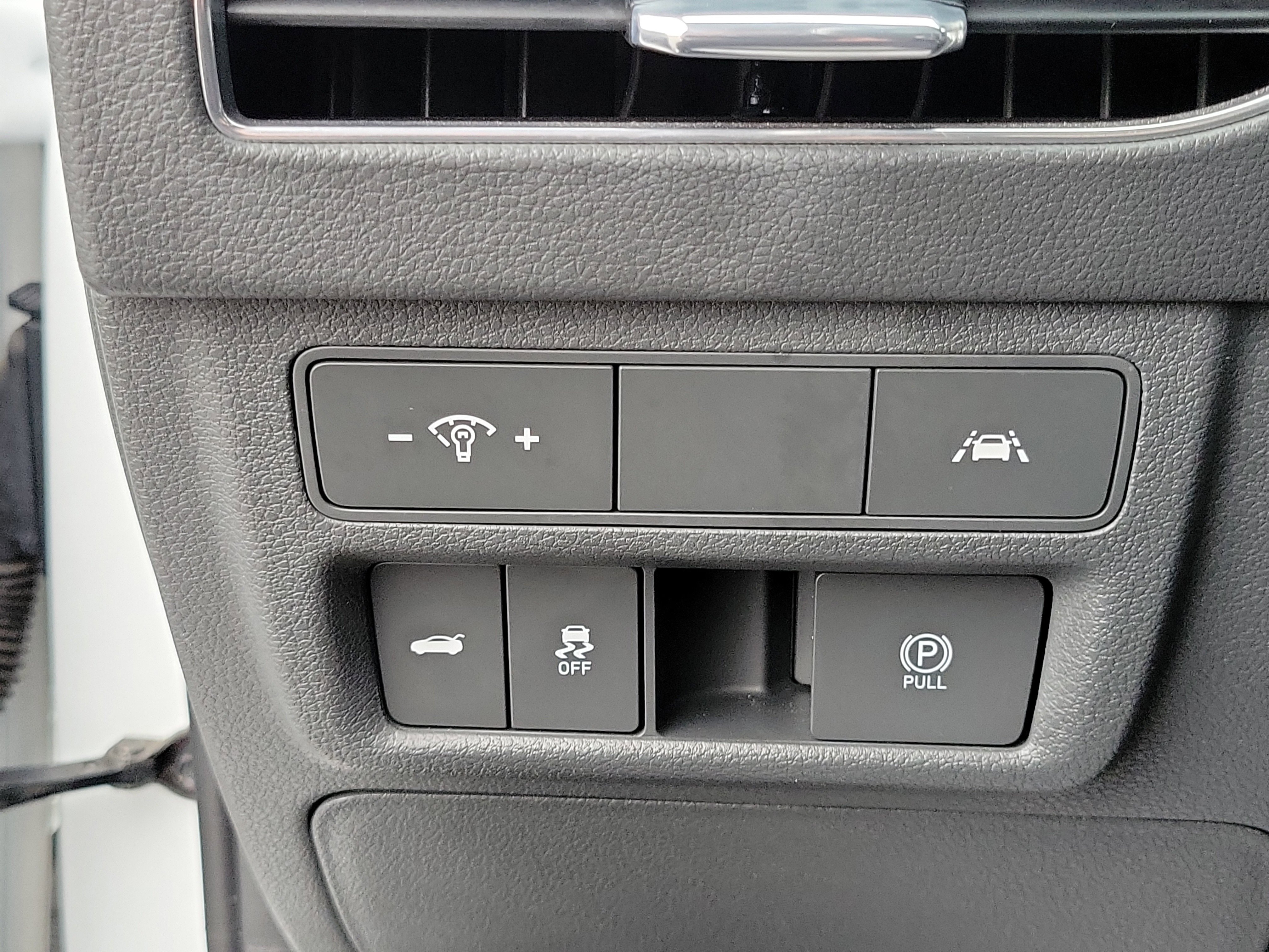 Used 2020 Hyundai Sonata SEL w/ Convenience Package FWD image 11