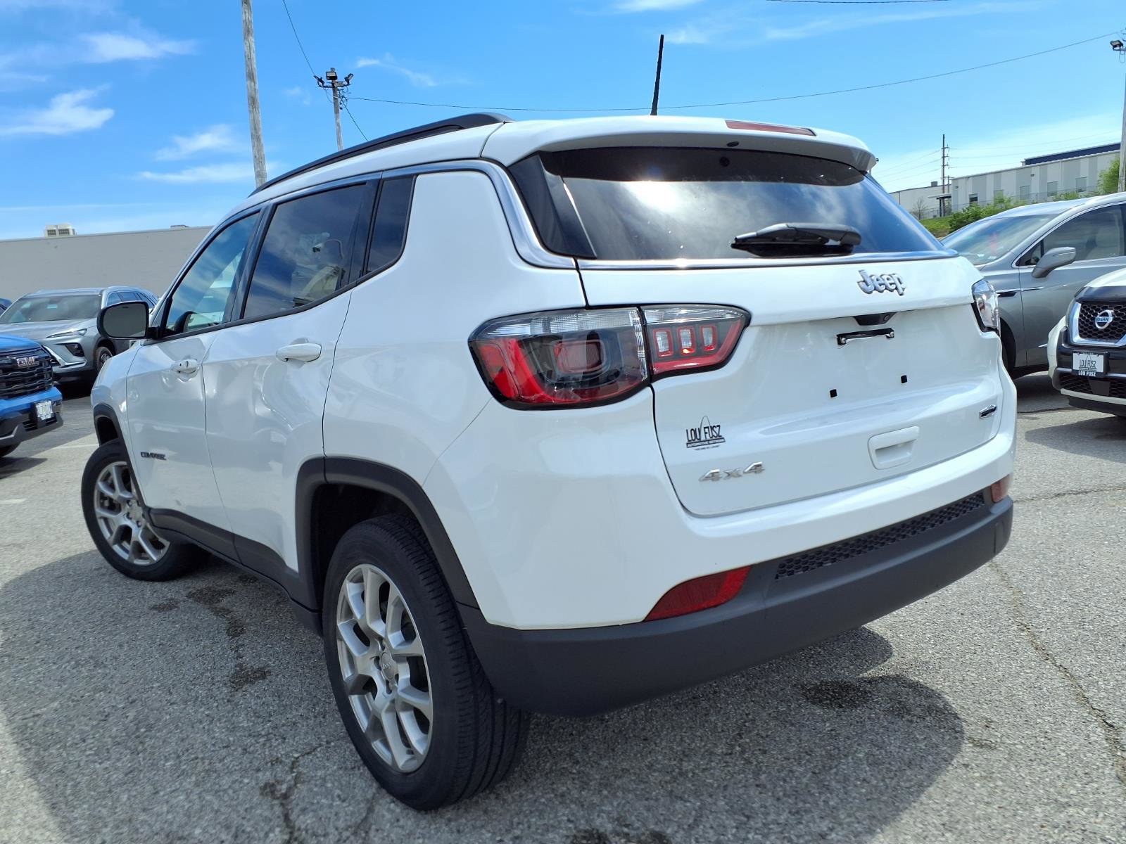 Used 2022 Jeep Compass Latitude AWD/4WD image 34