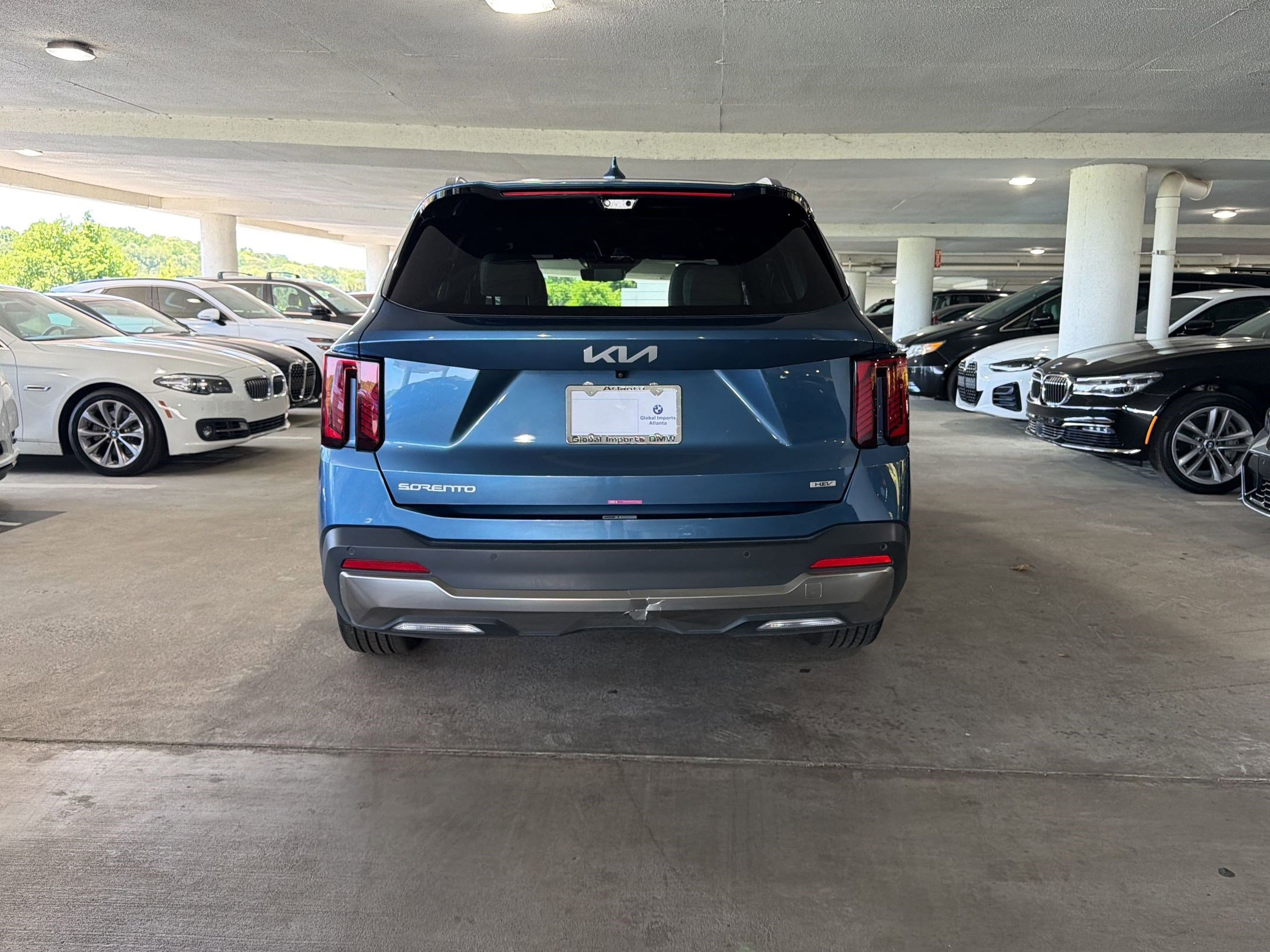 Used 2025 Kia Sorento SX Prestige image 8
