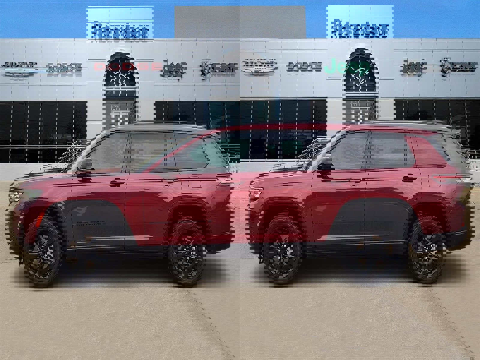 Certified 2024 Jeep Grand Cherokee L Laredo image 3