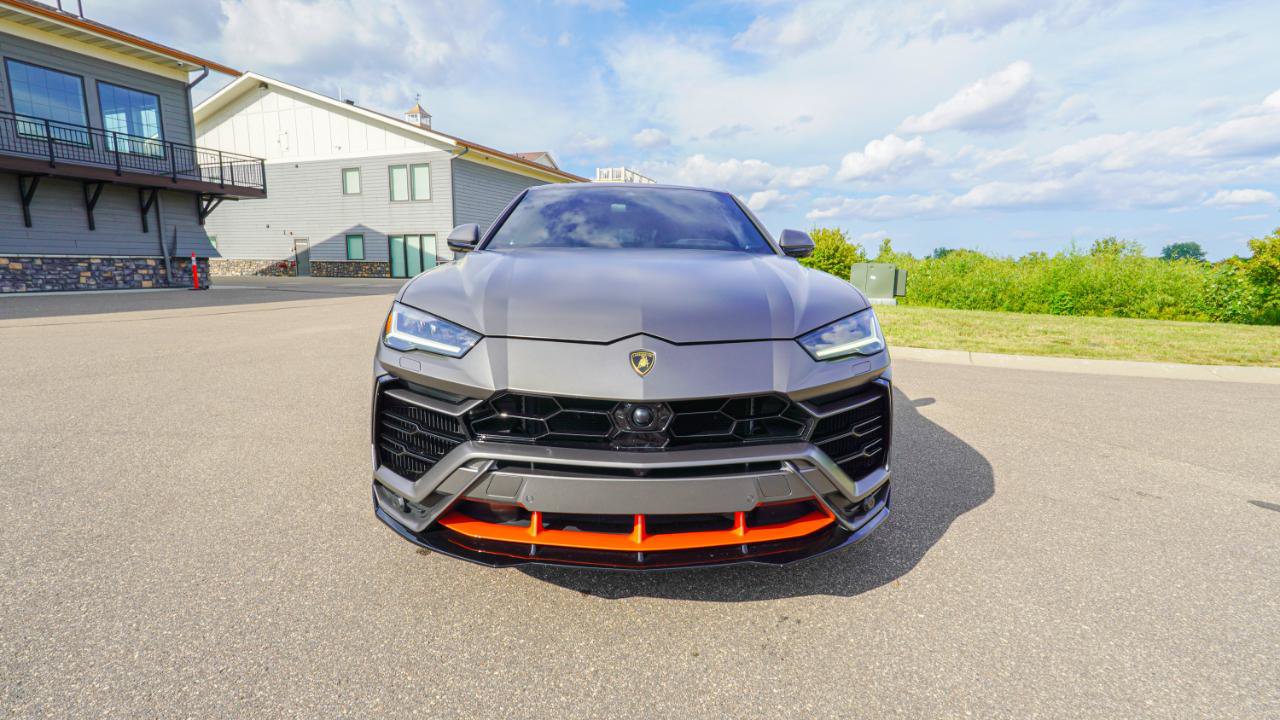 Used 2022 Lamborghini Urus AWD/4WD image 19
