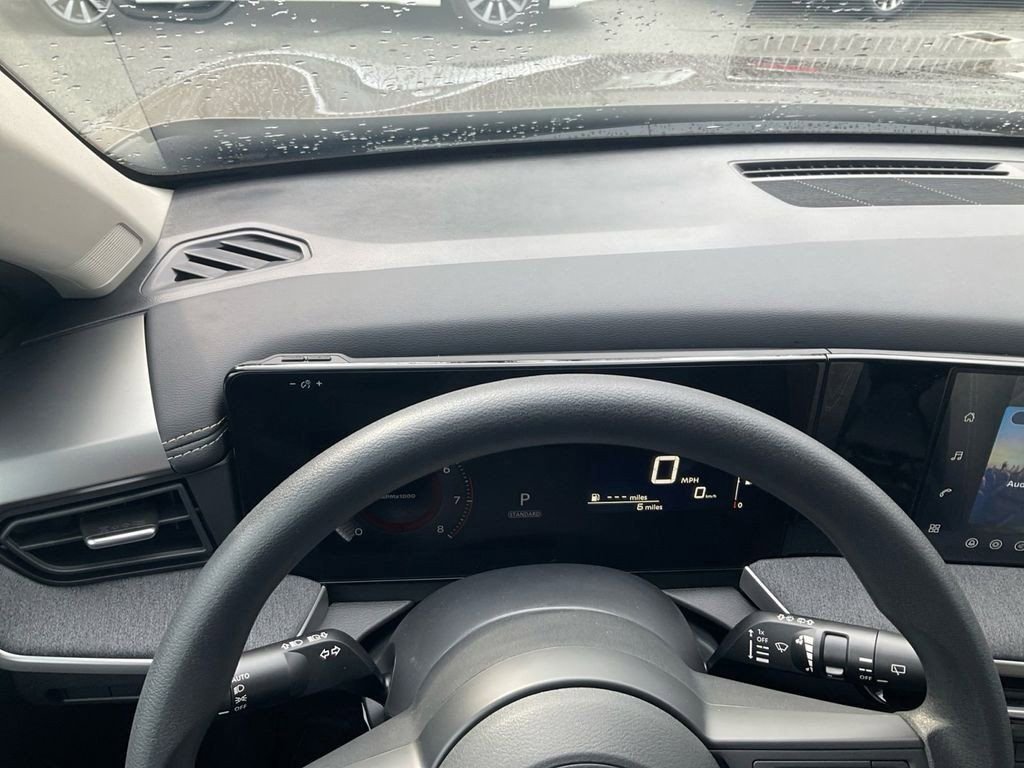 New 2026 Nissan Kicks SV image 25