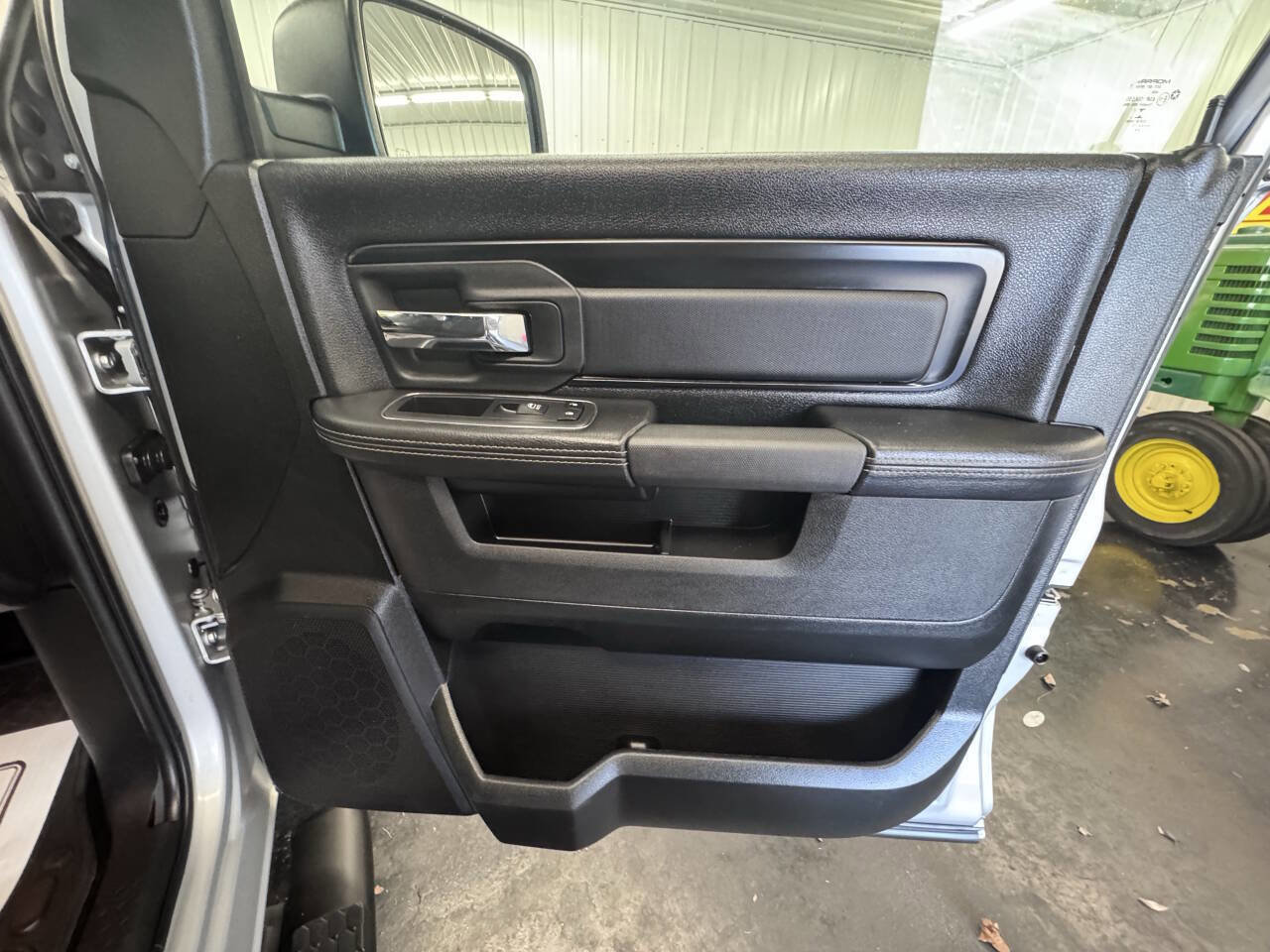 Used 2017 RAM 1500 Rebel image 42