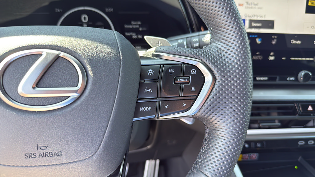 Used 2026 Lexus TX 500h AWD w/ Technology Package image 32