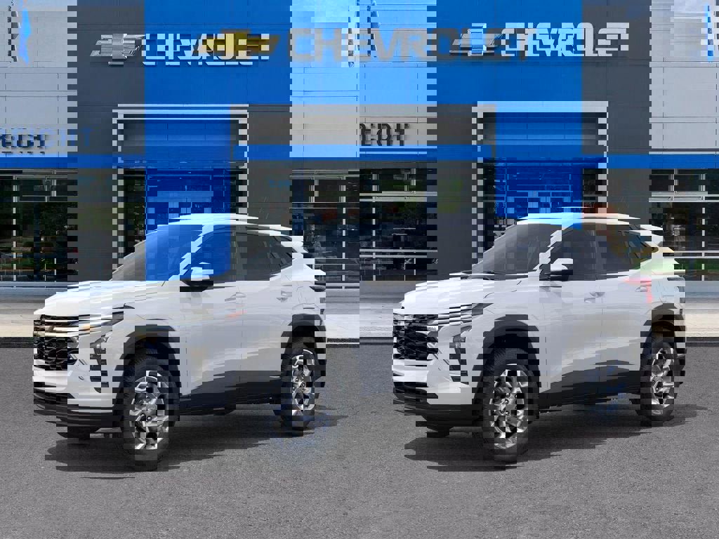 New 2026 Chevrolet Trax LS image 2