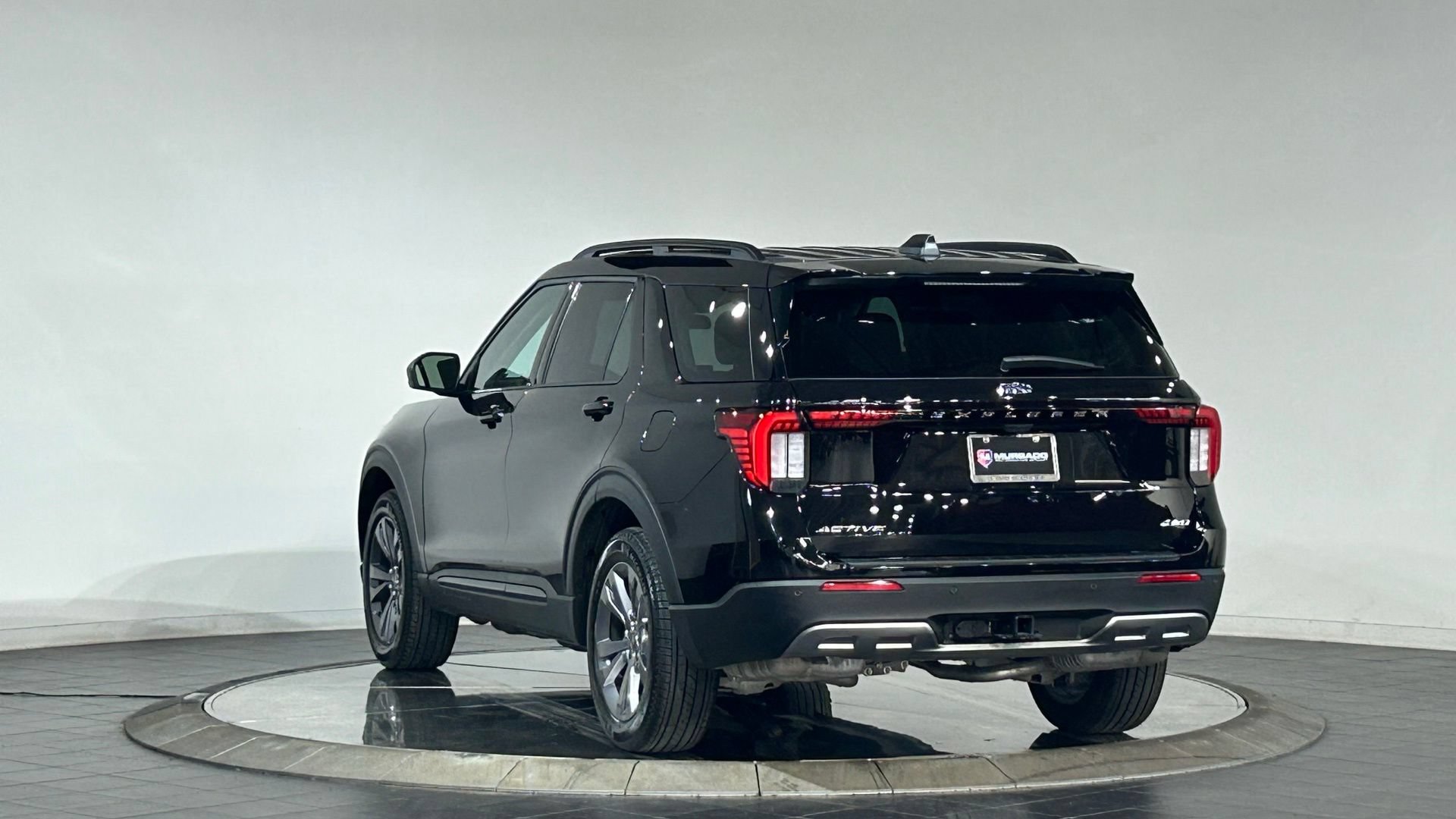 New 2026 Ford Explorer Active w/ Active Comfort Package AWD/4WD image 7