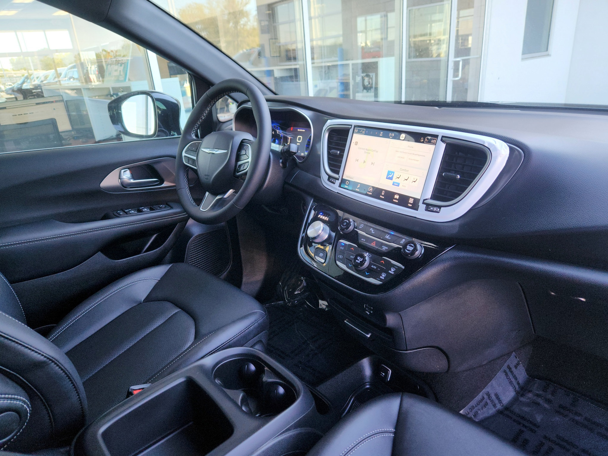 New 2026 Chrysler Voyager LX FWD image 43