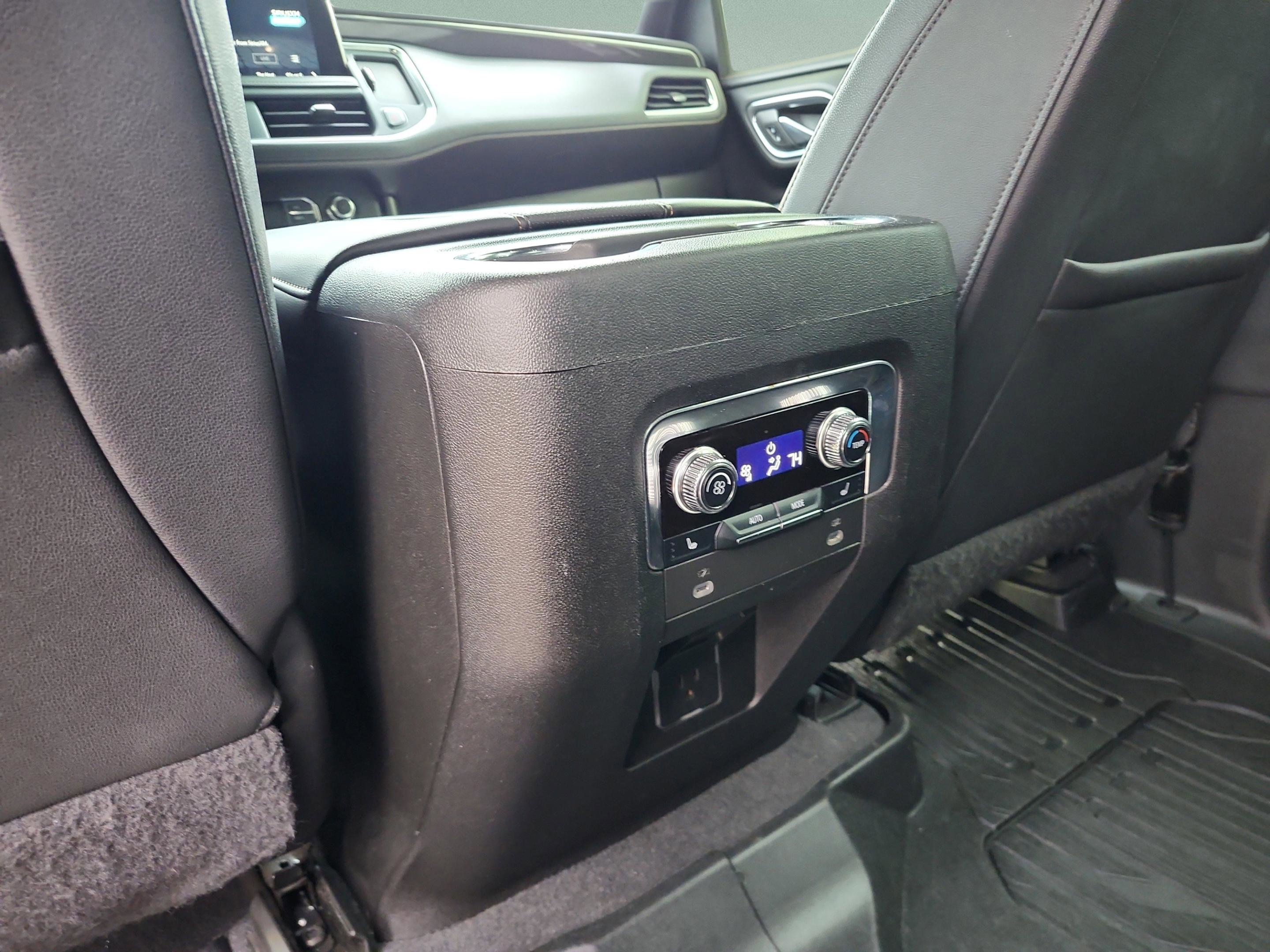Used 2022 GMC Yukon AT4 w/ Max Trailering Package image 17