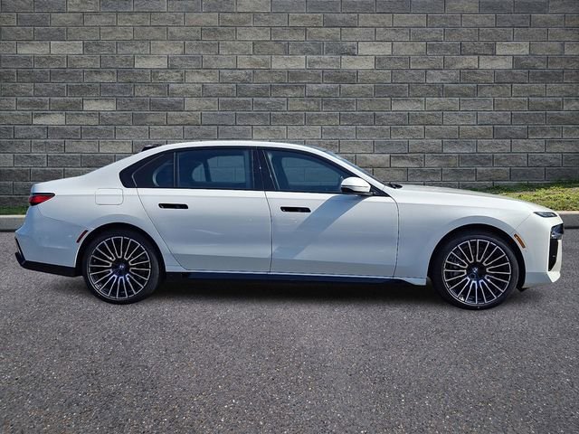 New 2026 BMW 760i xDrive image 7