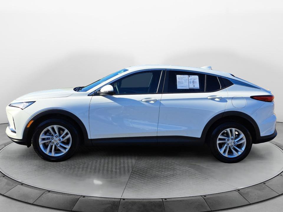 Used 2026 Buick Envista Preferred FWD image 4