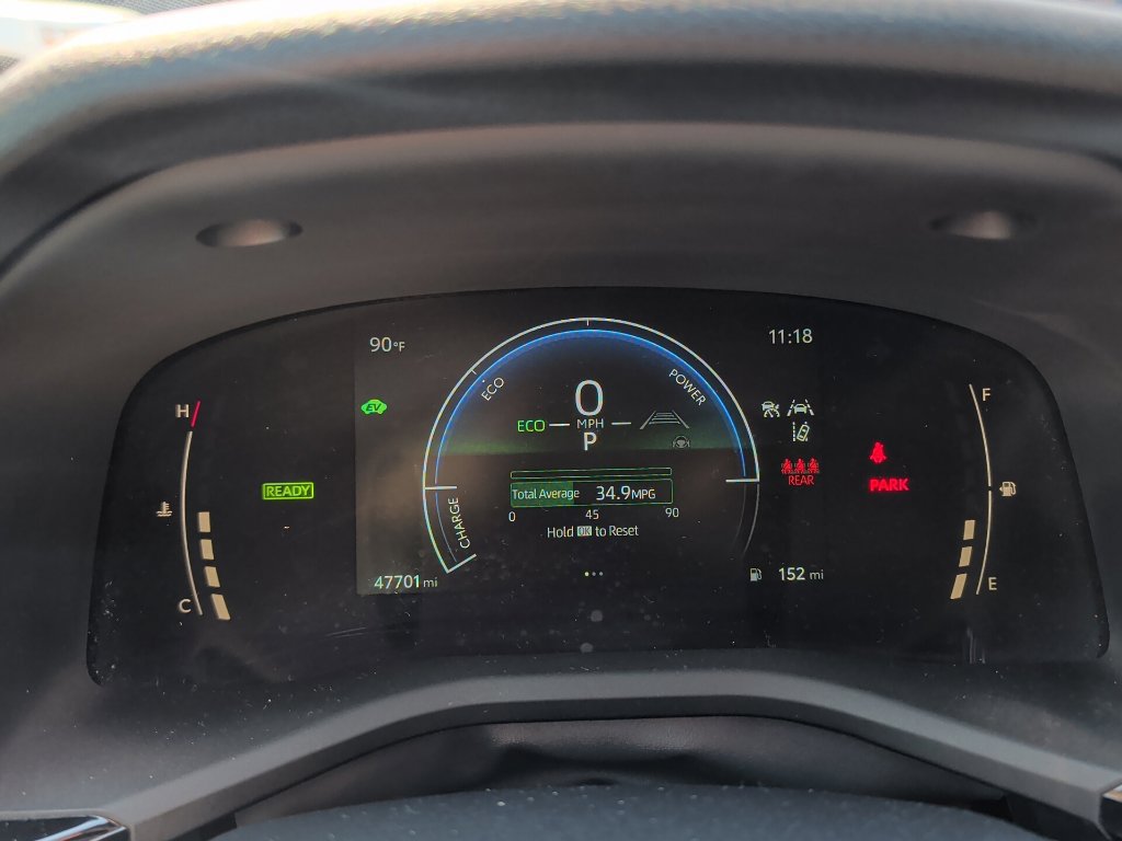 Used 2025 Toyota Camry LE FWD image 15