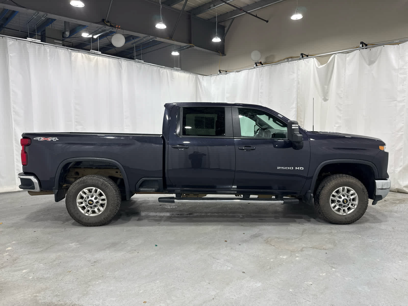 Certified 2024 Chevrolet Silverado 2500 LT AWD/4WD image 6