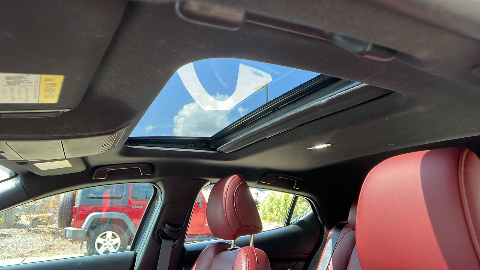 Used 2024 MAZDA MAZDA3 s image 18