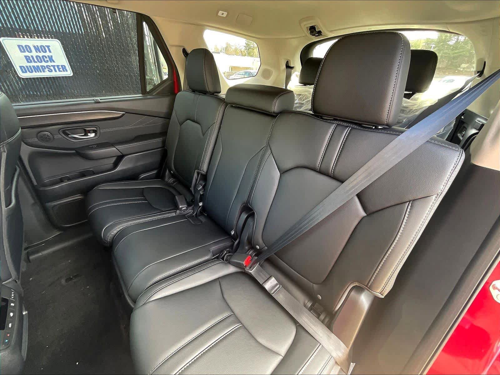 New 2026 Honda Pilot Touring image 15