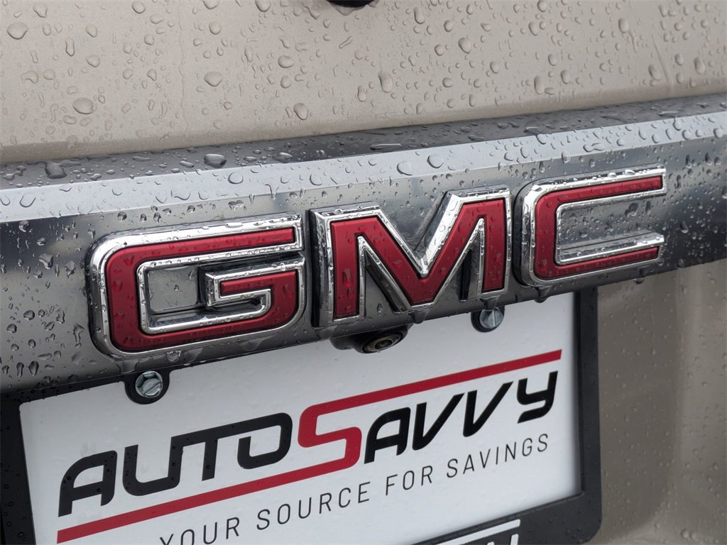 Used 2022 GMC Acadia AT4 w/ Technology Package image 24