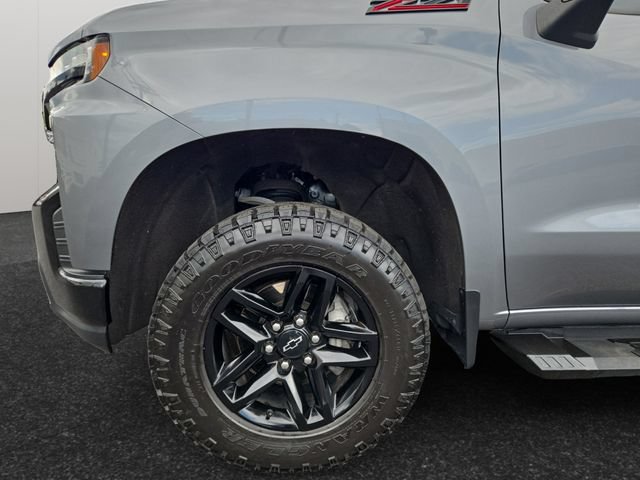Used 2021 Chevrolet Silverado 1500 LT Trail Boss w/ Bed Protection Package AWD/4WD image 4