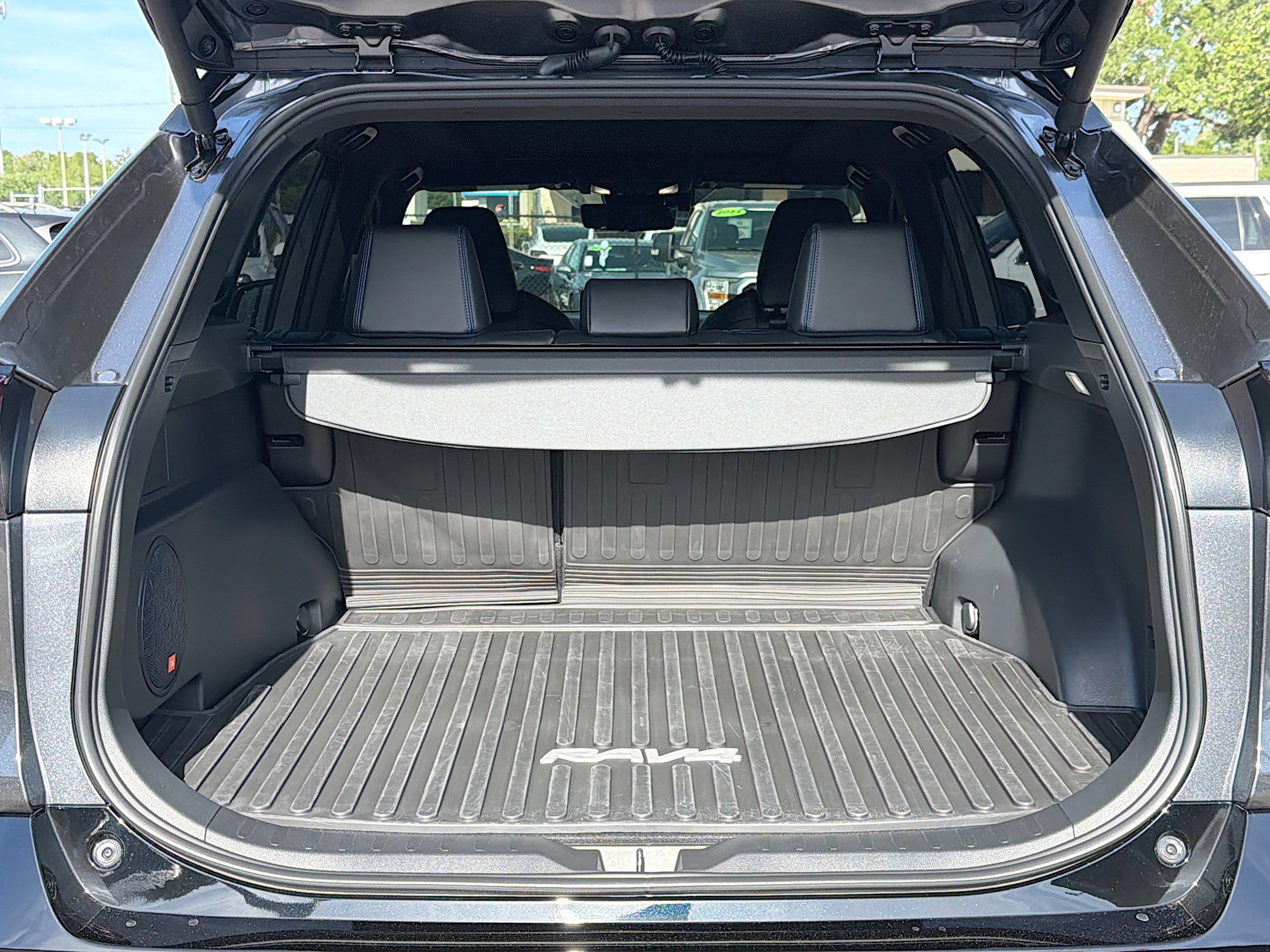 Used 2025 Toyota RAV4 XSE w/ Advanced Technology Package image 11