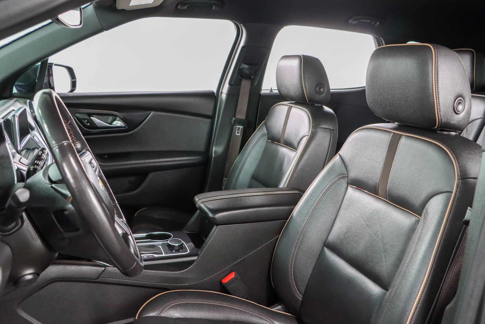 Used 2022 Chevrolet Blazer Premier w/ Enhanced Convenience Package FWD image 24