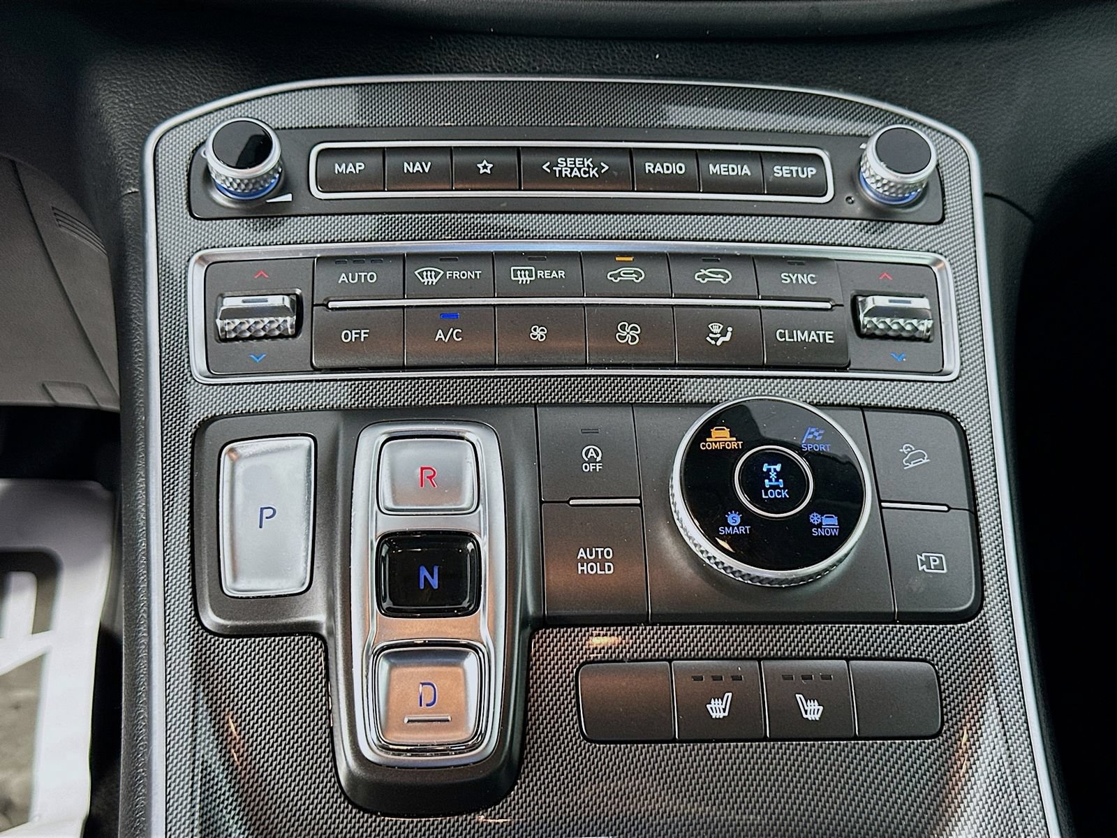 Used 2023 Hyundai Santa Fe SEL AWD/4WD image 16