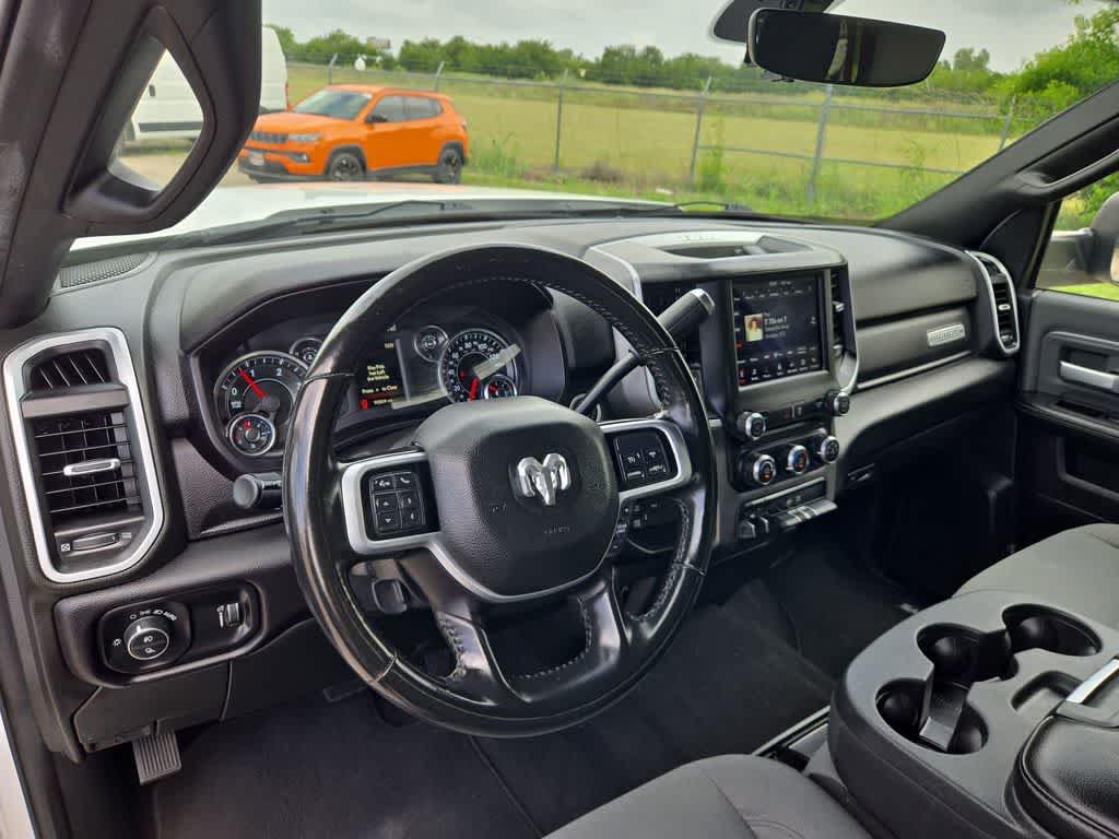 Used 2021 RAM 2500 Big Horn w/ Level 1 Equipment Group AWD/4WD image 2