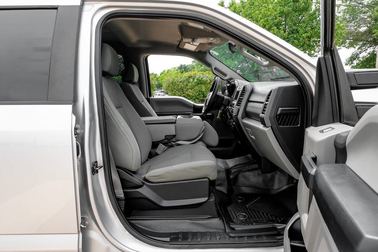 Used 2018 Ford F250 XL w/ Power Equipment Group AWD/4WD image 38