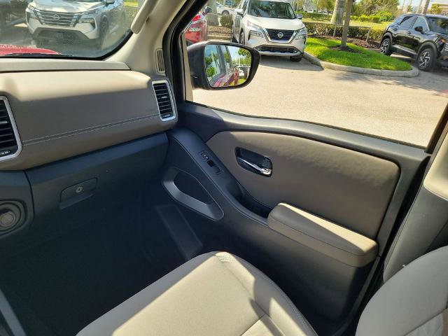 Certified 2022 Nissan Frontier SV image 19