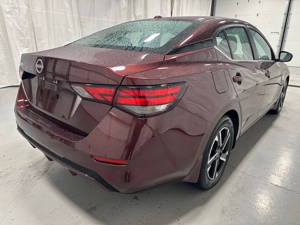 Used 2025 Nissan Sentra SV FWD image 7