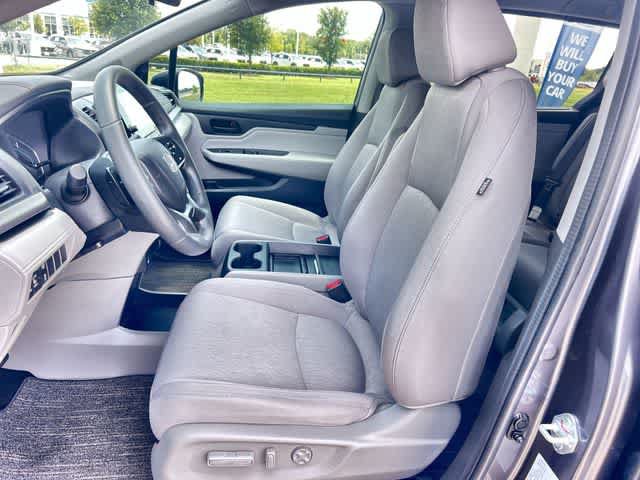 Certified 2024 Honda Odyssey EX image 11
