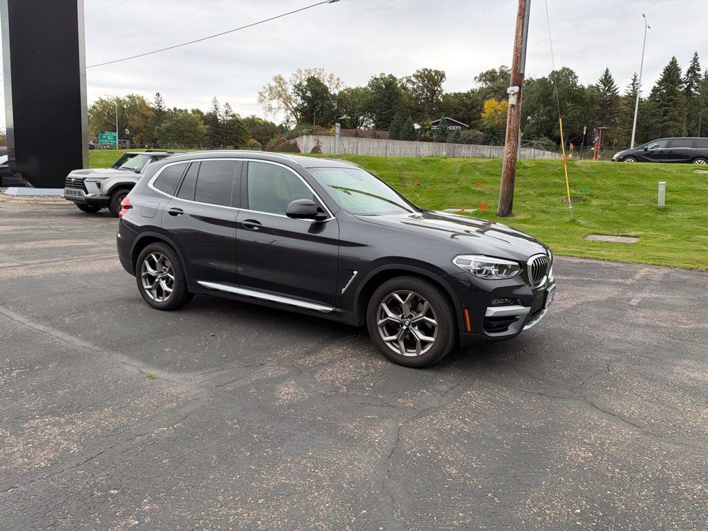 Used 2021 BMW X3 xDrive30i w/ Executive Package AWD/4WD image 16
