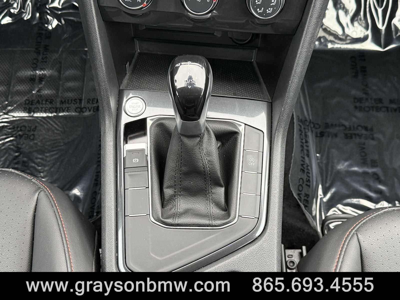 Used 2024 Volkswagen Tiguan Wolfsburg Edition image 29