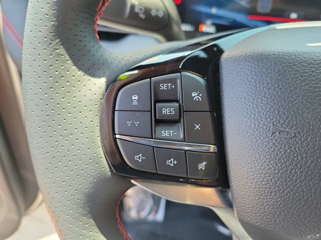 Used 2026 Ford Explorer ST-Line w/ ST-Line Street Pack RWD image 5