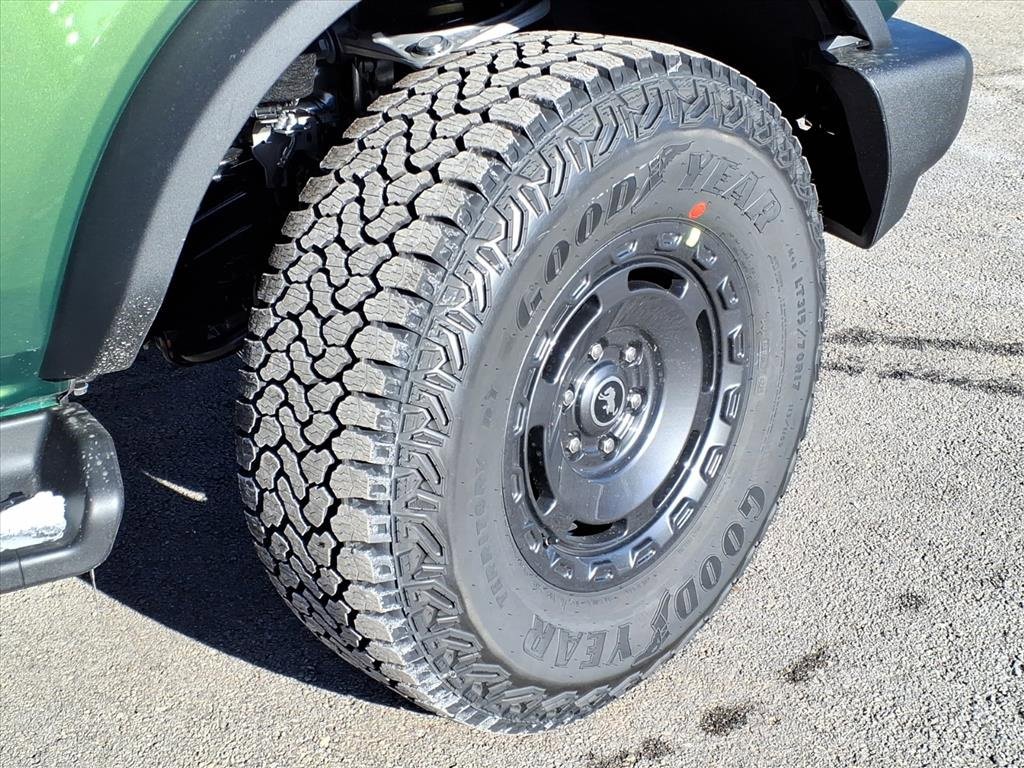 New 2025 Ford Bronco Outer Banks w/ Sasquatch Package image 7