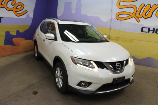 Used 2015 Nissan Rogue SV AWD/4WD image 2