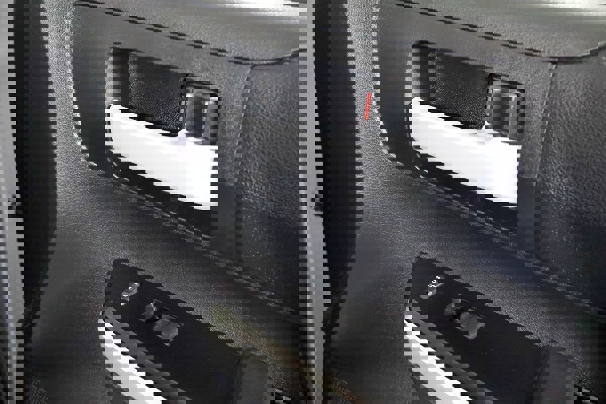 Used 2017 Toyota Tundra SR5 image 24