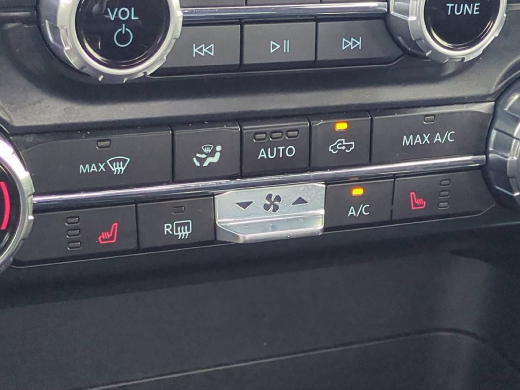 Used 2023 Ford F150 XLT w/ Equipment Group 302A High AWD/4WD image 27