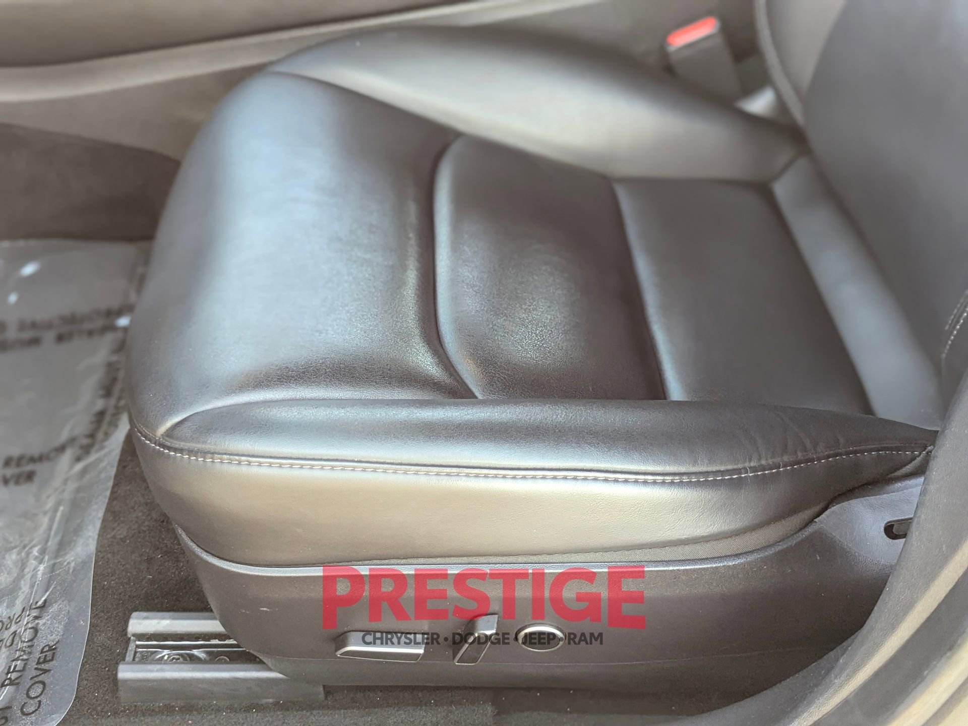 Used 2021 Tesla Model 3 Long Range AWD/4WD image 28