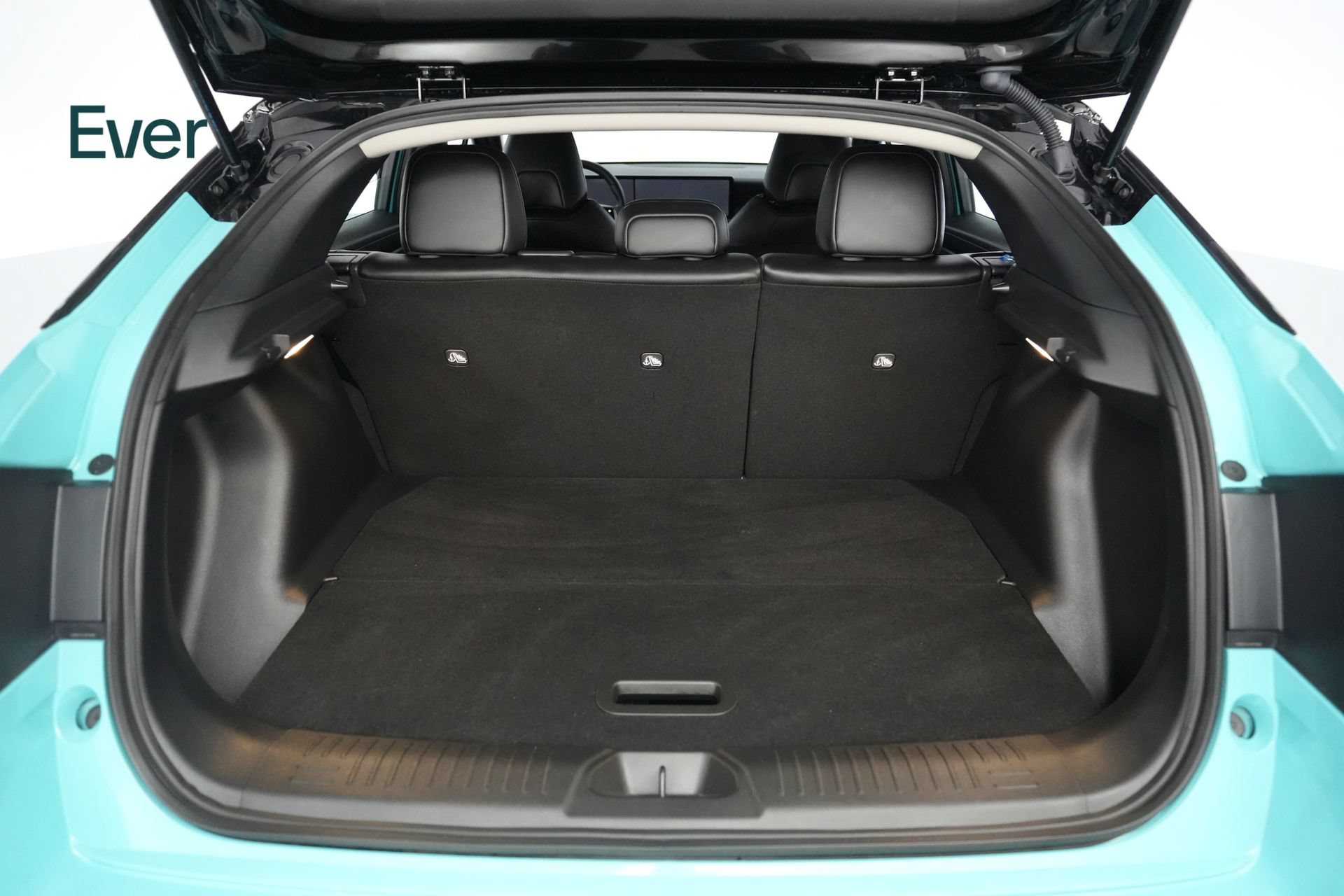 Used 2026 Nissan Leaf SV+ FWD image 8